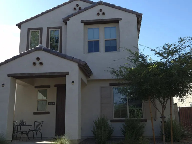 2052 W Trotter Trl — Photo 1