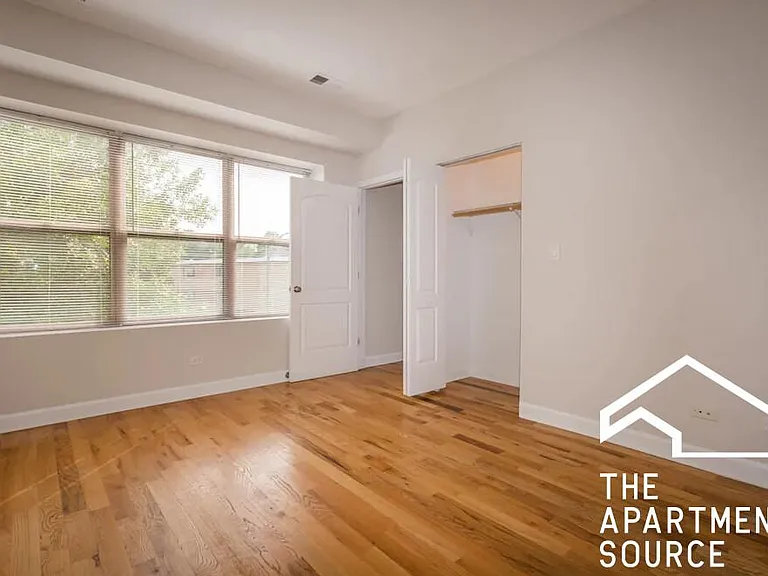 2046 W Touhy Ave #1 — Photo 5