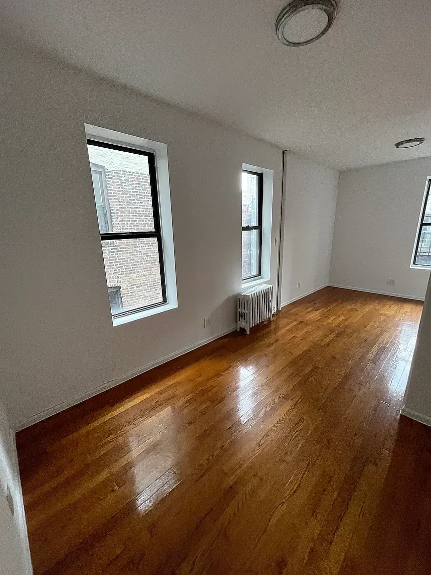 532 East 82nd Street — Photo 3