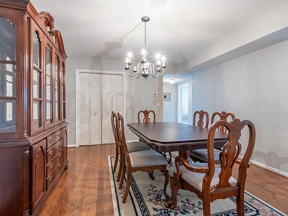 5th image of 6851 Roswell Rd Unit C7