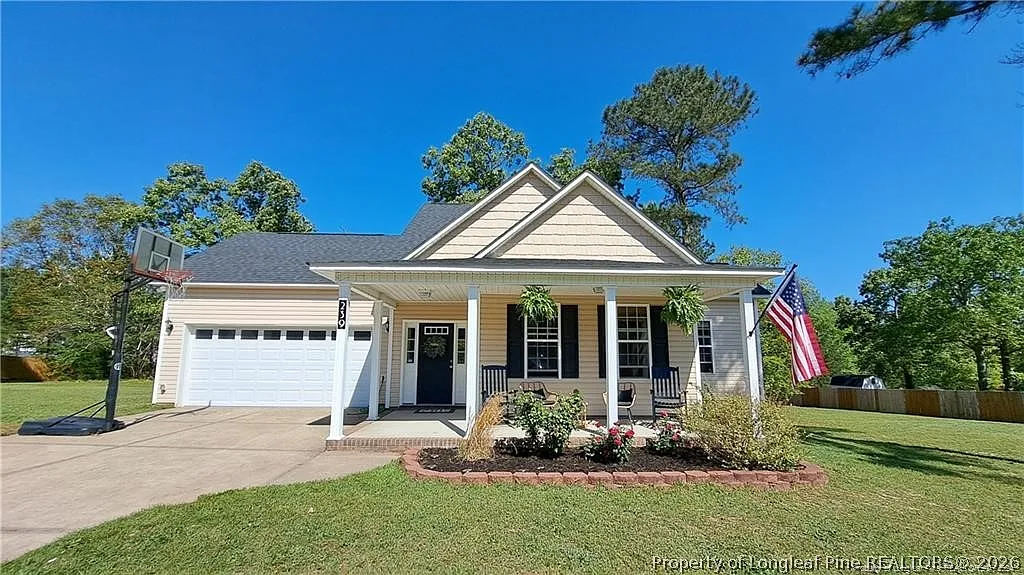 3 bed, 2.5 bath, 1625 sqft, $1,795 — Photo 1