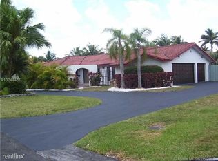 9525 SW 126th Ter, Miami, FL 33176