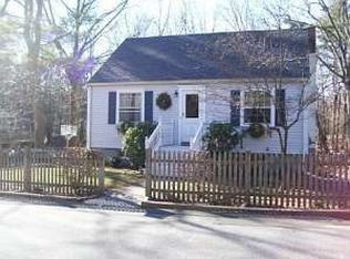 30 Locust St, Holliston, MA 01746