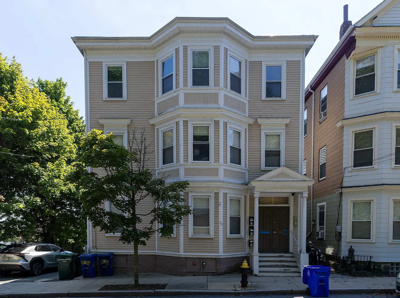 28 Fisher Avenue — Photo 1