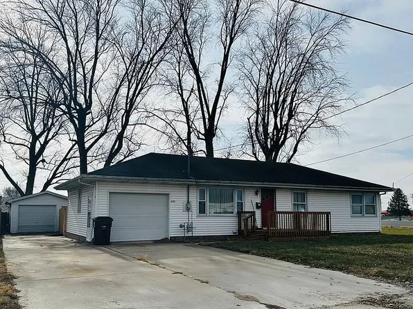 440 W State St, Waverly, IL 62692