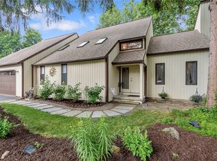 6310 Yulewood Cir, Cicero, NY 13039