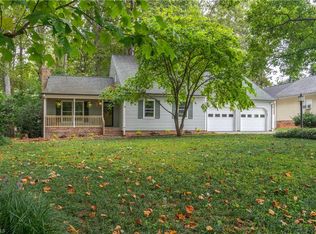 5204 Bridge Pointe Dr, Clemmons, NC 27012