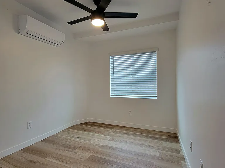 6249-6253 Mary Lane Drive — Photo 24