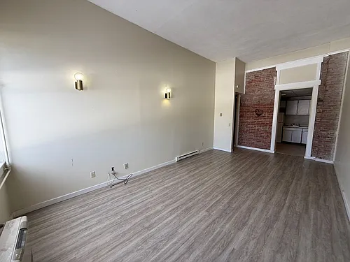 41 Academy St Photo 1