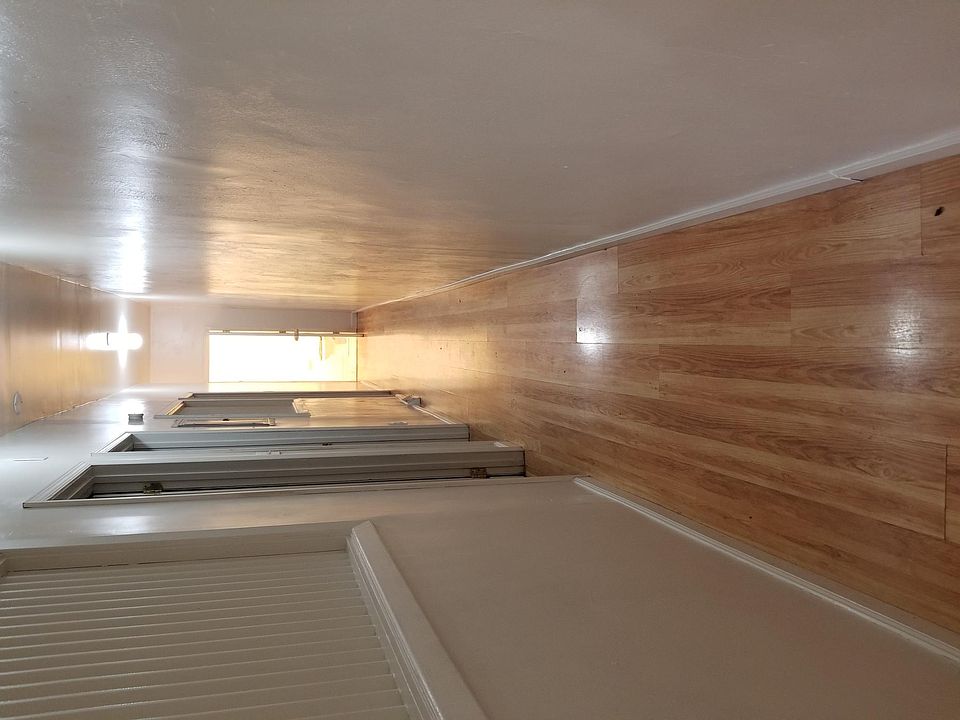 2nd image of 6608 Woodland Ave
