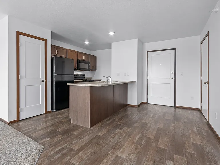 Willows South Commons — Photo 18
