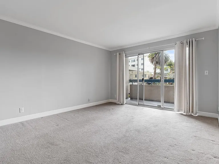 385 Jayne Ave #309 — Photo 15