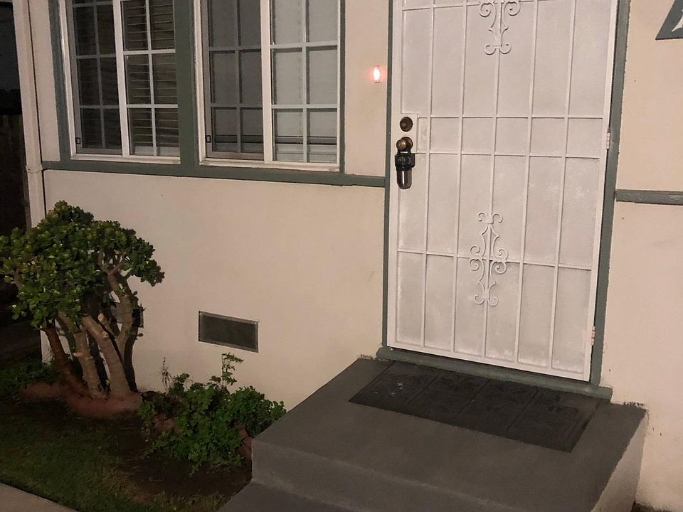 1st image of 12517.5 Columbia Way