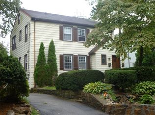 47 Gramatan Dr, Yonkers, NY 10701
