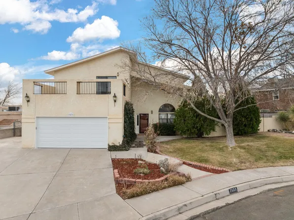 7533 Staunton Pl NW, Albuquerque, NM 87120