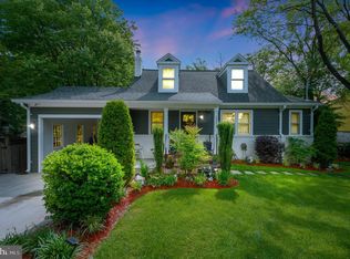 13415 Pinetree Dr, Woodbridge, VA 22191