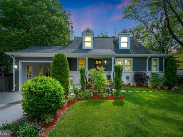 13415 Pinetree Dr, Woodbridge, VA 22191