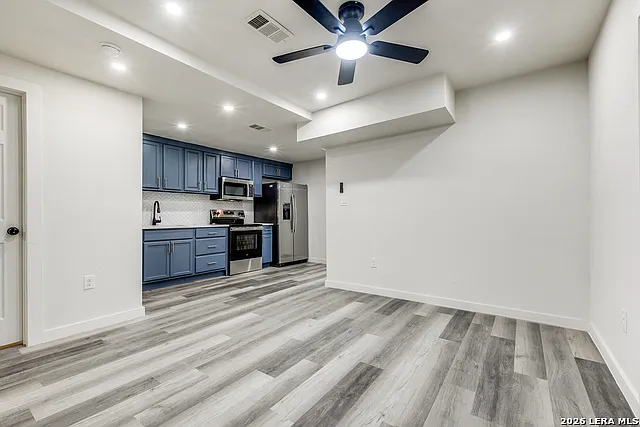 Building Photo - 108 Beatrice Ave #102