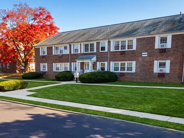 62 Stonehurst Boulevard, Freehold, NJ 07728