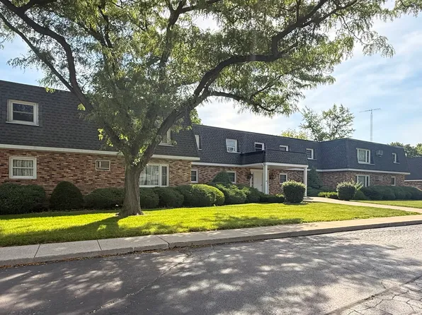 510 Narvick Ave #16, Morris, IL 60450