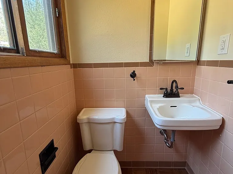 95 Chapparral Cir — Photo 19