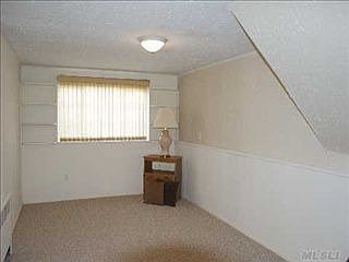 4th image of 6 Cree Ct