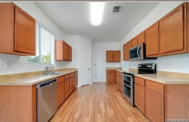 27018 Rustic — Photo 4