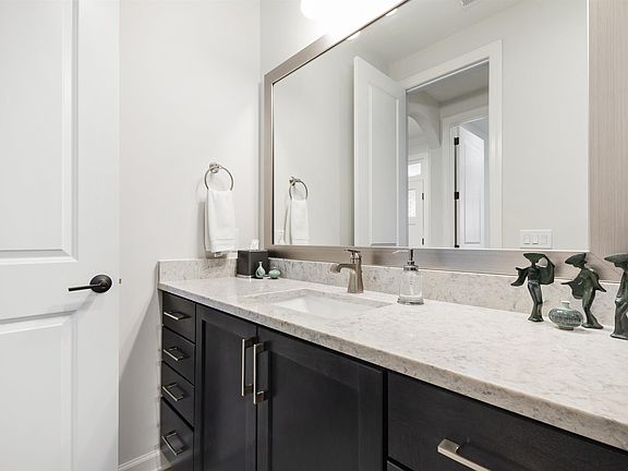 5th image of 1218 Restoration Dr
