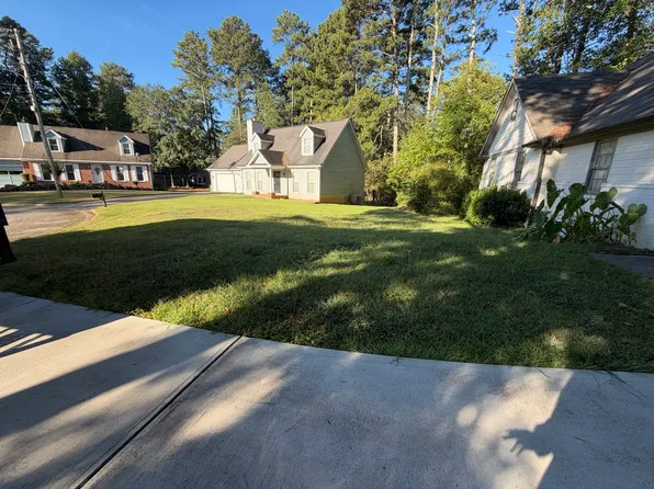 5992 Spencer Oaks Ct, Lithonia, GA 30058