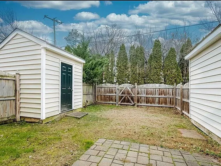 1318 Magnolia Pointe Blvd — Photo 30