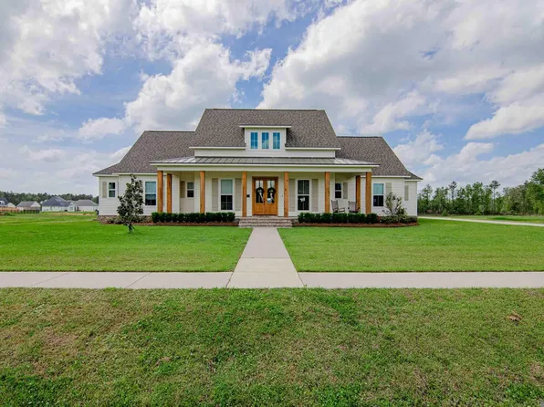 43526 Collyns Cv, Prairieville, LA 70769