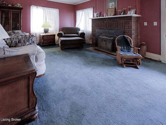 3rd image of 12501 Lower River Rd