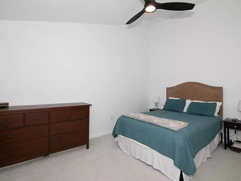 15798 Widewater Dr — Photo 18