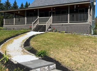 153 Bee Hole Rd, Loudon, NH 03307