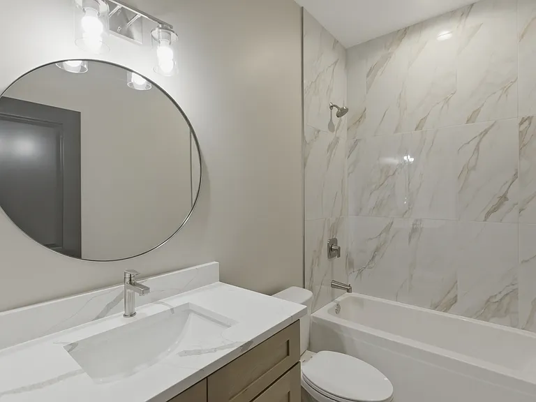4932 S Champlain Ave #2 — Photo 14