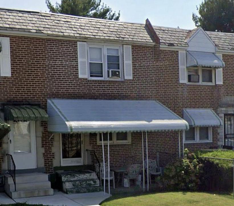 1st image of 125 W 21st St