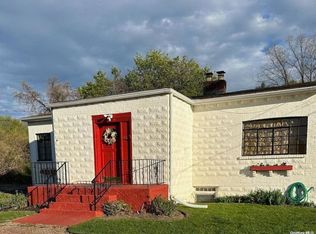 66 Gordon Ave, West Babylon, NY 11704