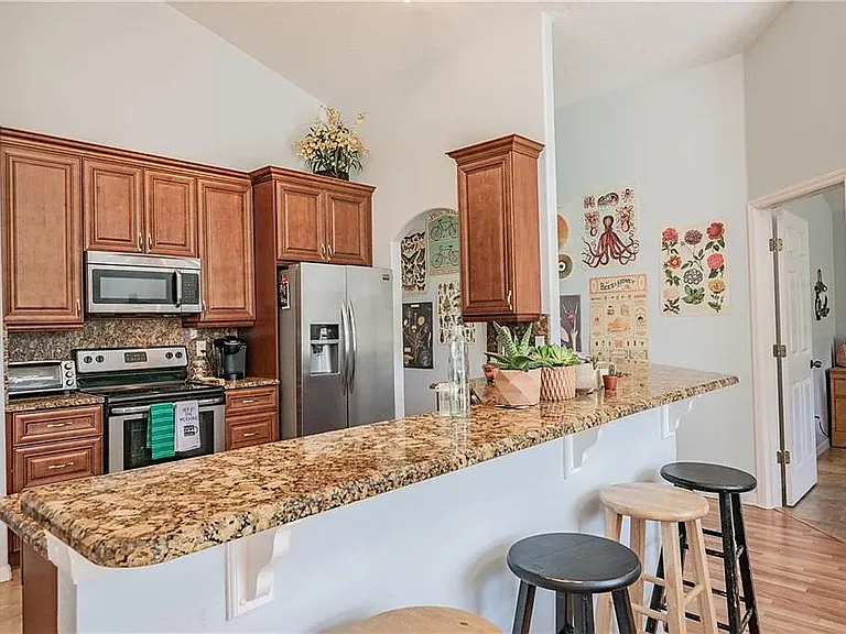 4158 Forest Island Dr — Photo 11