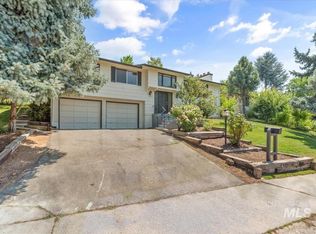 499 E Balmoral Rd, Boise, ID 83702