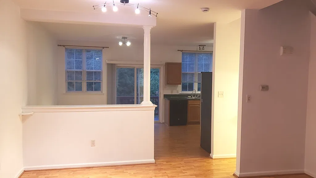 3 bed, 2.5 bath, 1525 sqft, $2,195 — Photo 3