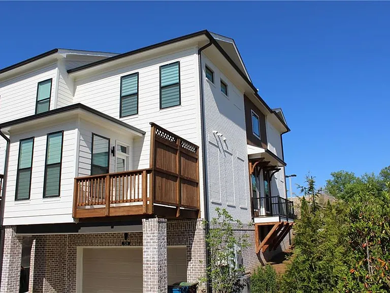 124 Downing Dr — Photo 38