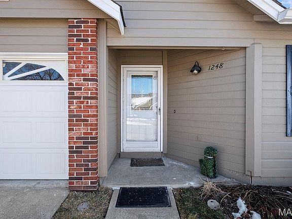 3rd image of 1248 Shirley Ridge Dr #7C