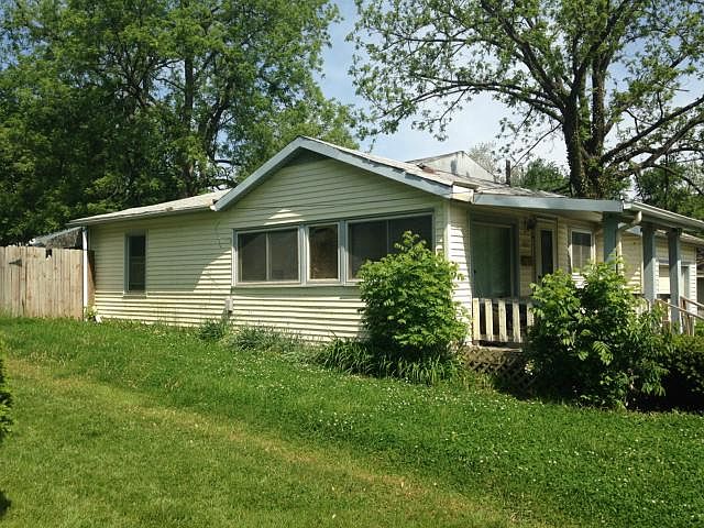 2nd image of 1312 S Emery Ave