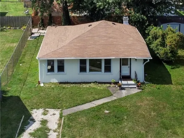 544 Waverly Rd, Eastlake, OH 44095