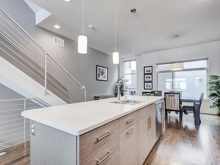 2103 W 32nd Ave #8 — Photo 19