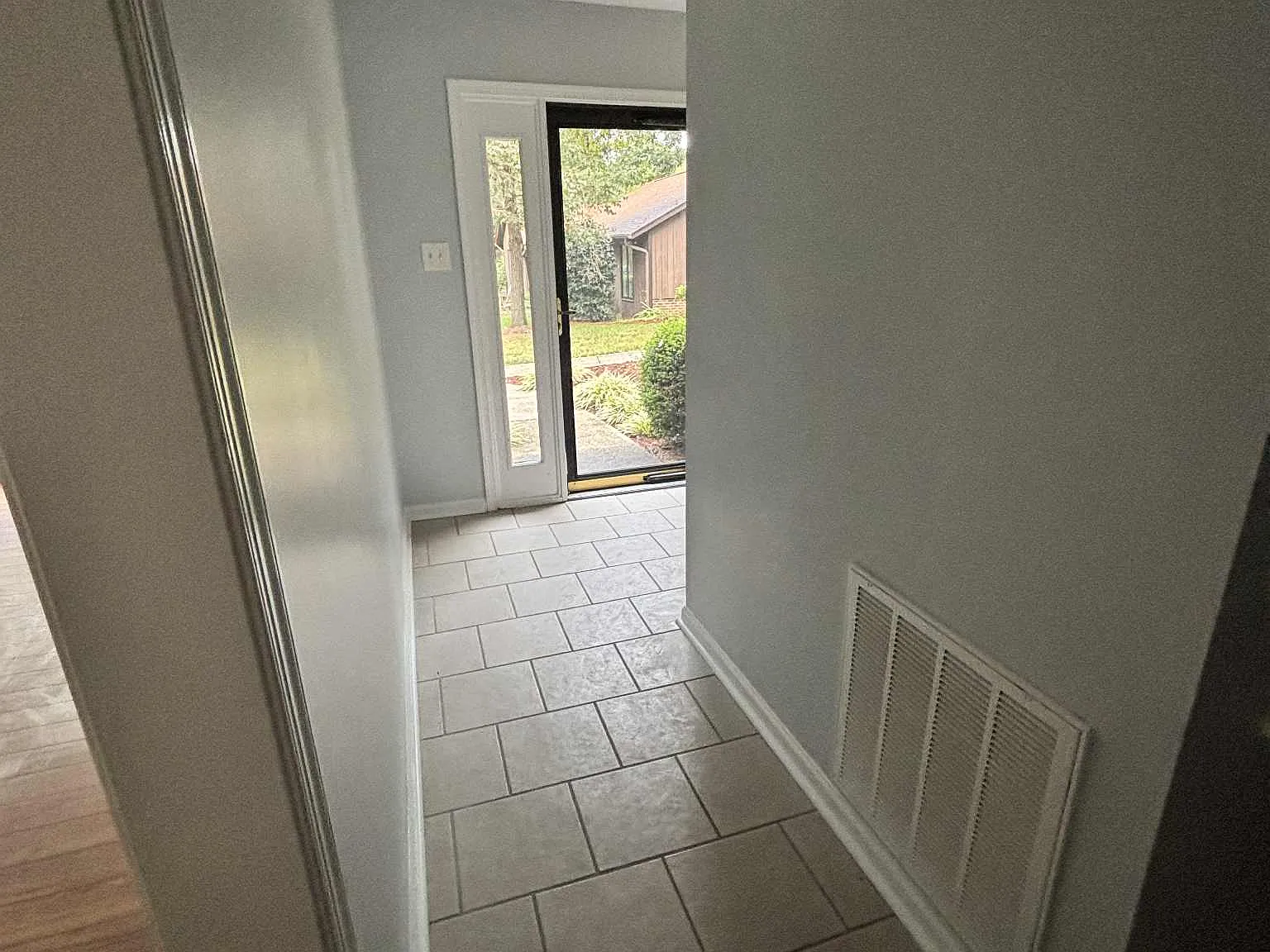 3 bed, 1450 sqft, $1,650 — Photo 4