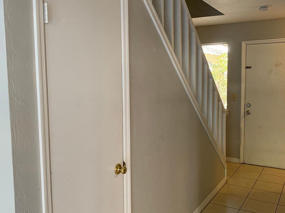 1st image of 1515 State Ave #L
