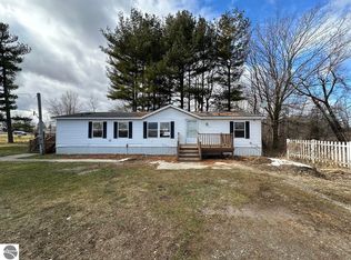 3960 S Crystal Rd, Crystal, MI 48818