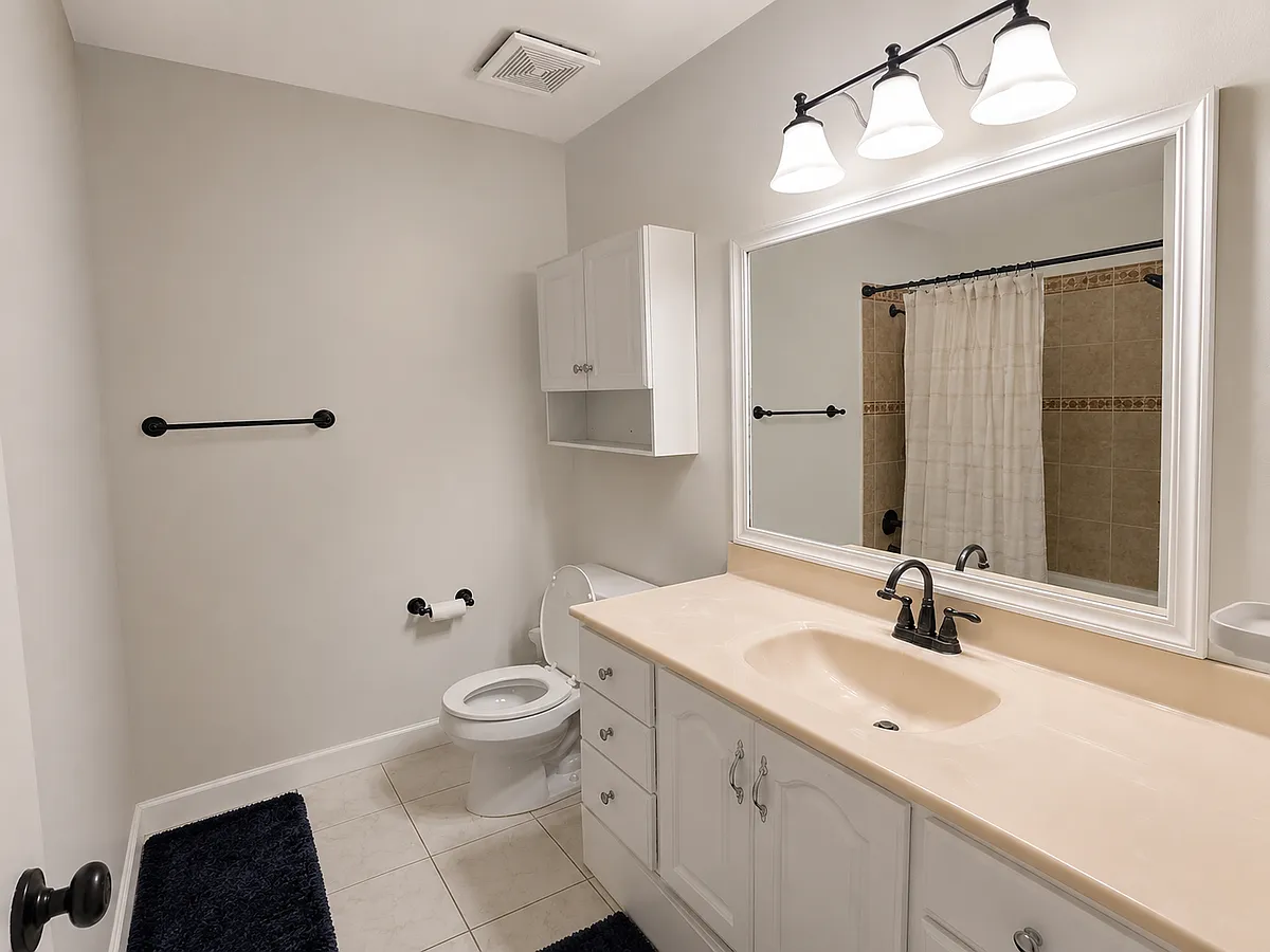 Building Photo - 901 Harbor Club Dr