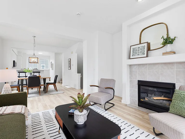 3938 SW 182nd Pl — Photo 9